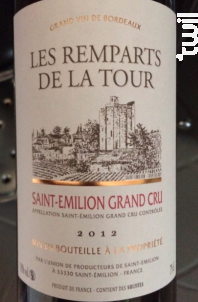 Les Remparts de la Tour - Union de Producteurs de Saint-Emilion - 2004 - Rouge