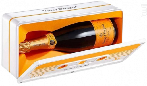 Brut Carte Jaune Coffret Cassette - Veuve Clicquot - No vintage - Effervescent