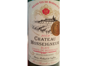 Château Monseigneur - Château Laroche - 2022 - Red